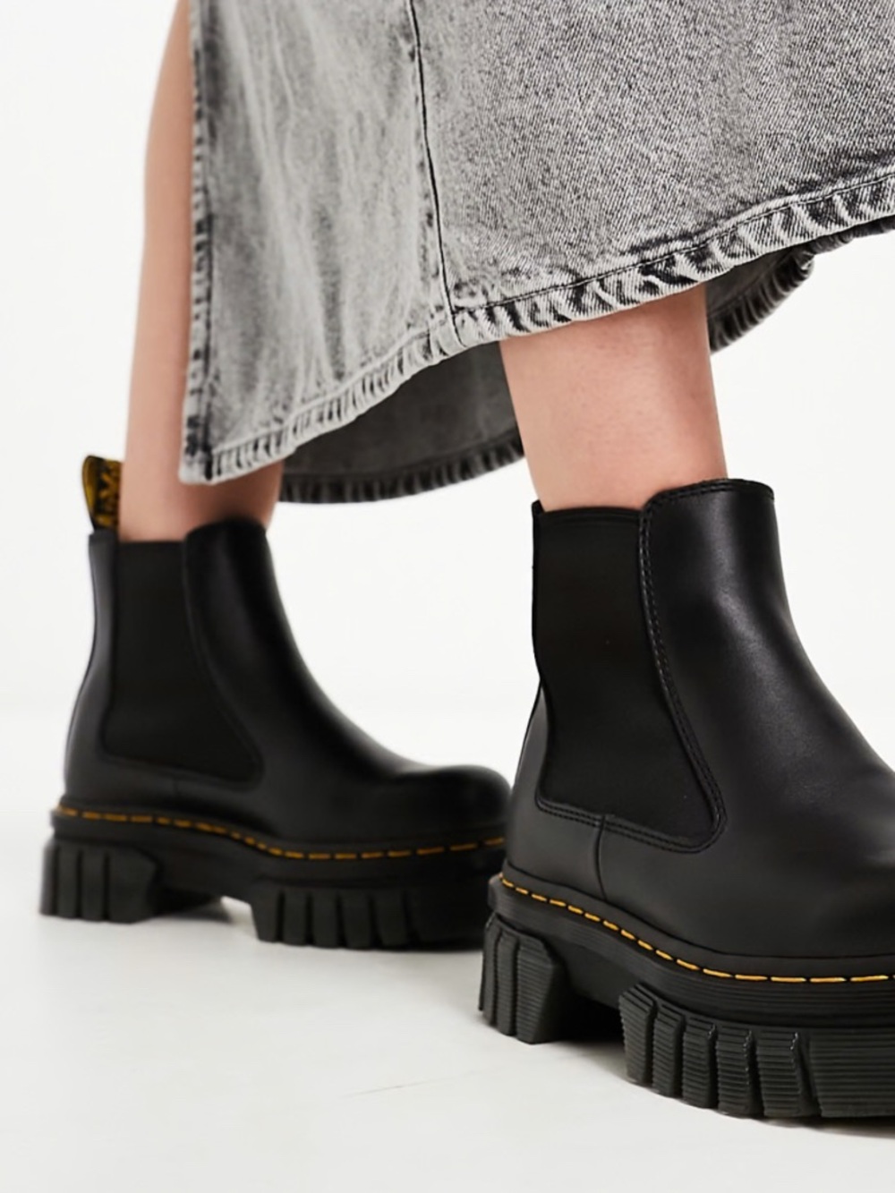 Dr Martens Audrick Chelsea chunky flat Chelsea boots in black